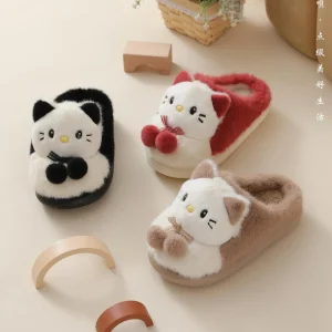 Women’s Lightweight Winter Slippers with Cat Design Thick Sole Closed Toe Non-Slip EVA Material Warm Slippers