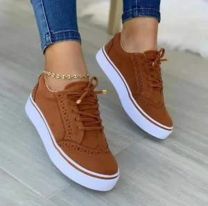 Women’s Low cut Brown Retro Hollow Lace up Leather Custom Shoes Sport Running Shoes Ladies Sneakers Casual Shoes for Women