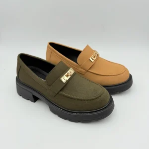 Women’s Luxury Casual PU Moccasins Comfortable Slip-On Flat Loafers Soft Insole Light Weight Leather Fashion for Autumn