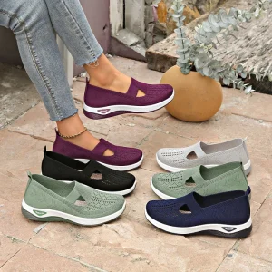Women’s Mesh Breathable Casual Walking Shoes Slip-on Lightweight Sneakers Large Size Shoes for Outdoor Daily Walking Older Mom