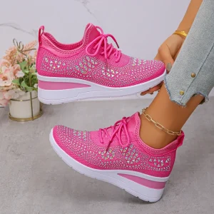 Women’s Mesh Running Shoes Low Cut Lace-Up Sporty Fashionable Style Comfortable for Daily Commuting