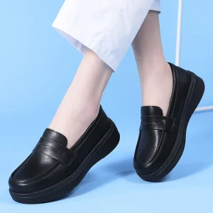 Women’s Nurse Shoes Soft Leather Lightweight Low Cut Work Shoes for Long Hours Comfort