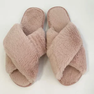 Women’s Open Toe Faux Fur Slides Indoor Outdoor Comfortable Cross Strap Sandals Warm Fleece Lining Soft Fashion Bedroom Summer