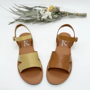 Women’s Open Toe Flat Beach Sandals Non Slip Quick Drying Vacation Sandals for Foreign Trade