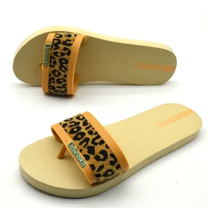 Women’s Open Toe Rubber Slide Sandal Flip Flops Fashion Trend Anti Slip Outdoor Slippers for Summer and Autumn
