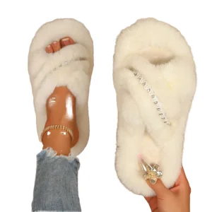Women’s Outdoor Fashion Trendy Hotel-Style Plush Upper TPR Outsole Water Diamond Design
