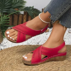 Women’s Outdoor Wedge Sandals Thick Rubber Sole Perforated Crisscross Strap Casual Summer Shoes