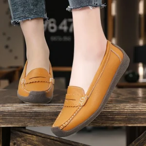 Women’s Plus Size 35 44 Loafers Cross Border Comfortable Slip On Nurse Shoes Rubber Sole Low Cut Design Solid Pattern for Autumn