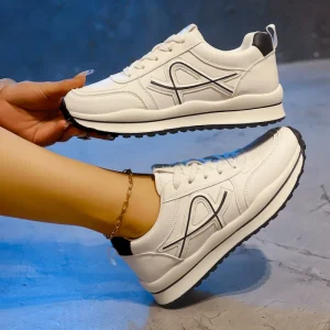 Women’s Retro Color-block Sneakers Trendy Lace up Casual Shoes Breathable Mesh Sports Footwear