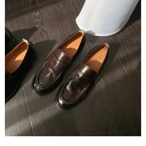 Women’s Retro Cowhide Loafers British Style Single Shoe Thick Heel Shallow Mouth Black Slip On for Summer Spring Autumn Winter