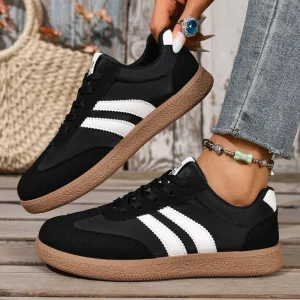 Women’s Retro German Simple Lace up Shoes Walking Shoes Casual Lightweight Customizable Casual Sneakers