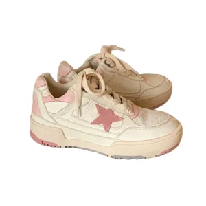 Women’s Retro Sports Sneakers Genuine Leather White Shoes Thick Sole Star Dirty Sneakers