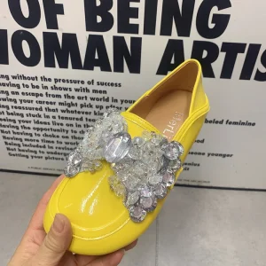 Women’s Rhinestone Fashion Round Toe Low Heel Dress Shoes Elegant Crystal Embellished Flats All Day Comfort for Bridal Parties