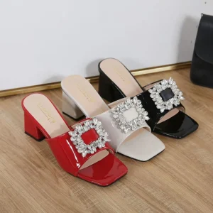 Women’s Rhinestone Square Buckle Synthetic Leather Summer Outdoor Fashion Mid Heel Open-toed Slide Sandals with Rubber Outsole