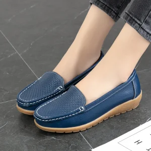 Womens Shoes Summer Autumn New Women’s Loafers Casual Shoes Large Size Middle-Aged Elderly Mother’s Wedge Heels Slip-On