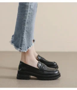Women’s Slip On Leather Loafer Shoes Black Waterproof Platform Thick Soled Flat Design Winter Casual Style