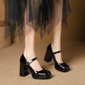 Women’s Solid Color Simple Elegant Thick-Heeled High Heels