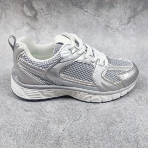 Women’s Sporty Casual Running Shoes Soft Breathable Mesh Lightweight Slip Resistant Fashion Sneakers Bulk Custom Logo