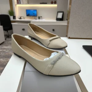 Women’s Striped Surface Flat Office Shoes With Leather Lining Formal Flat Upper PU Daily Work Customizable for Women & Ladies