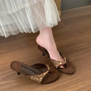 Women’s Studded Kitten Heel Mules Pointed Toe Open Light Weight Flip flop Sandals Summer Autumn Spring PU Midsole