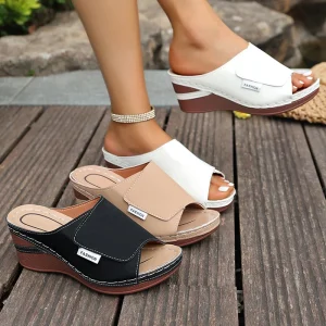 Women’s Stylish Wedge Heel Soft Soled Slippers Casual Sandals Shoes in Big Size Fashion Trend for Summer