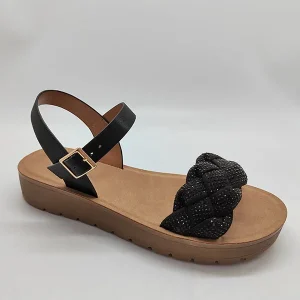Women’s Summer Flat Sandals with Diamond Platforms