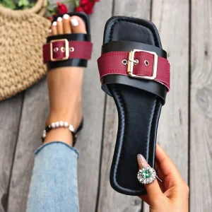 Women’s Summer Korean Fashion Square Toe Open Toe Sandals with Metal Buckle Lightweight Flat Design