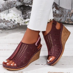 Women’s Summer Retro Sandals With Fish Mouth Open Toe Hollow Out Slope Heel Casual Thick Bottom Sandals