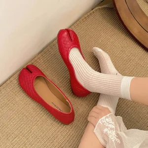 Women’s Summer Spring Ballerina Shoes Split-Toe Ballet Flats for Casual Everyday Wear and Comfortable All-Day Outings