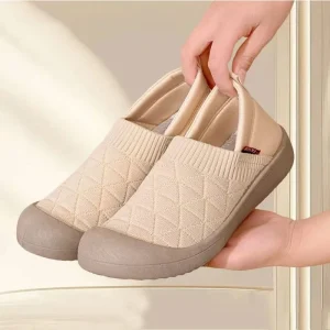 Women’s Toe Protection Knit Slip-on Shoes Daily Wear Soft Non-slip Flat Casual Sneakers for Elderly Women`s Loaf