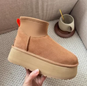 Women’s Winter Short Snow Boots Fleece Lined Thick Cotton Genuine Leather Upper Comfortable Ankle and Bootie Thick Sole Warm