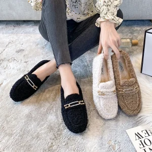 Women’s Winter Warm Outdoor Shoes Plush Design British Style White Snow Boots Ladies’ Casual Flats Large Size 41-43