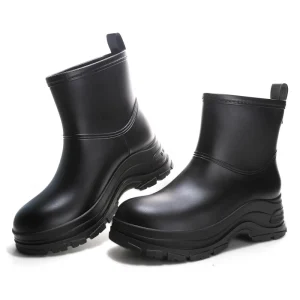 YL-1445 Mid Calf Black Fashion Outdoor Anti-slip Waterproof Women’s PVC Rain Boots for Ladies