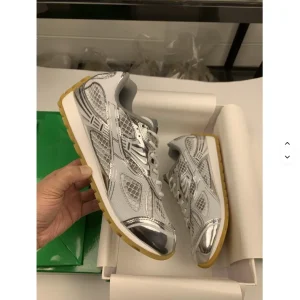 top Quality Unisex Fashion Athletic Shoes Thick soled Mesh and Rubber soled Walking Shoes Designer Footwear Orbit Sneaker